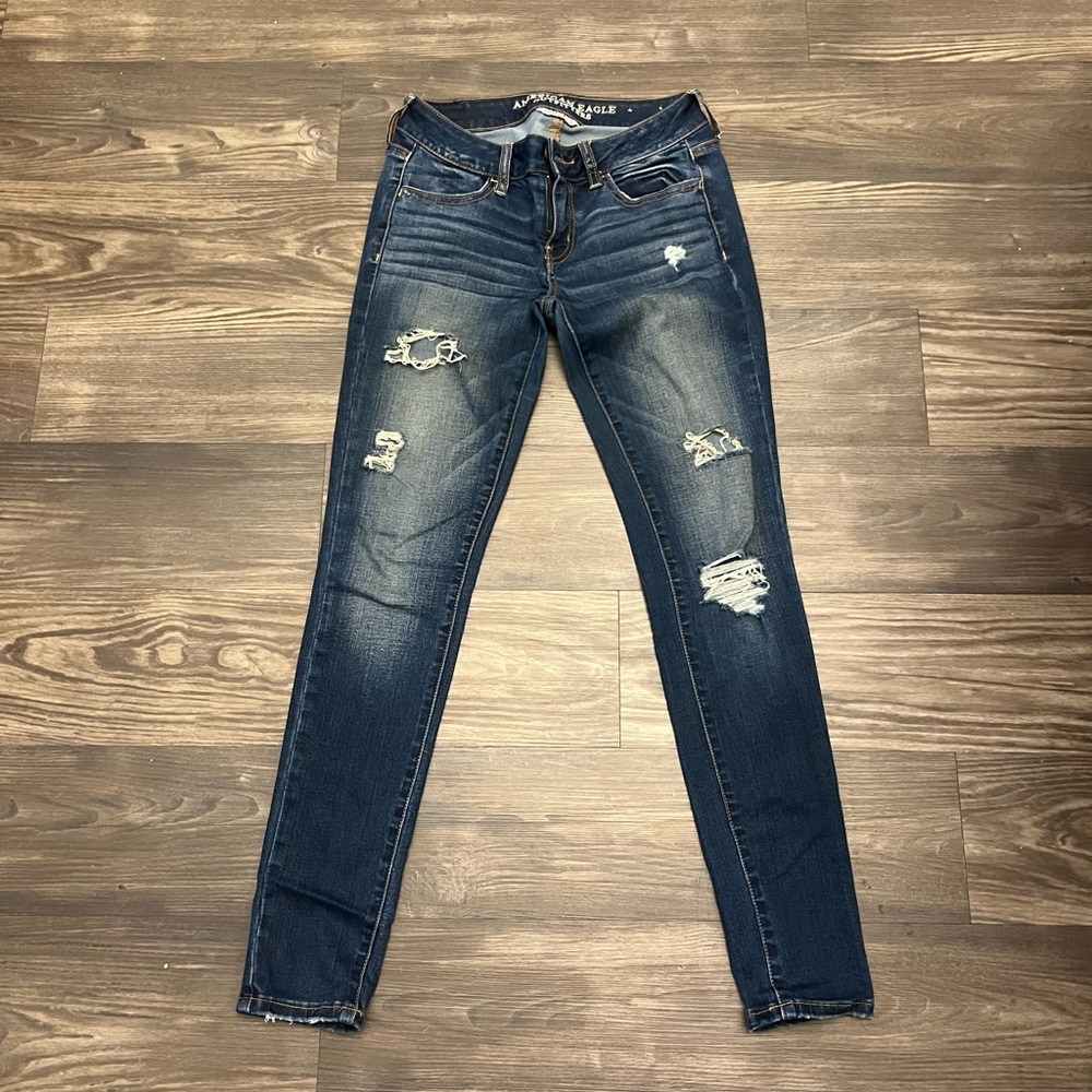 American Eagle Distressed Jeans